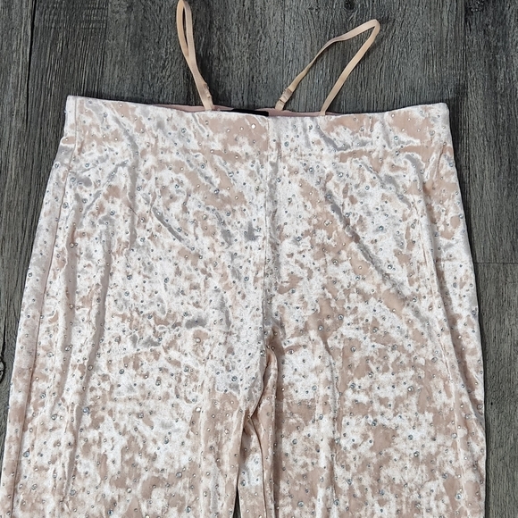 New!H:OURS Janella Flare Pants Revolve - Picture 6 of 14